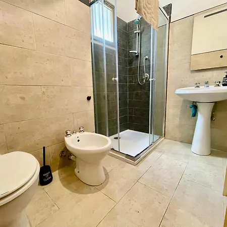 Holiday home Nel Cortile Della Casa Di Carta, Due Singole Unita *